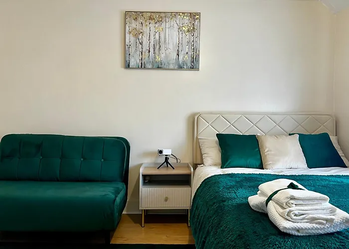 Luxurious Cozy London Holiday Home